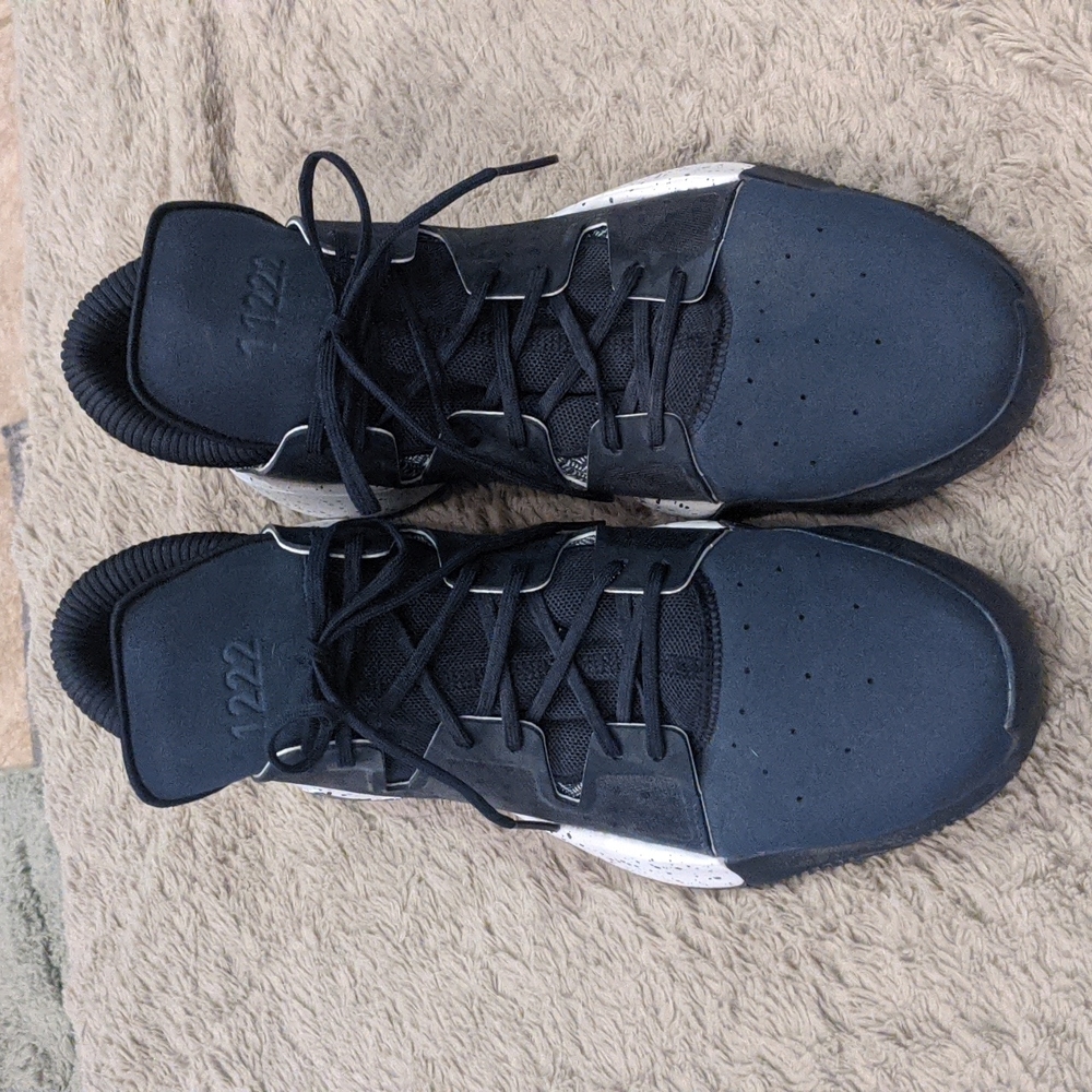 Men's Adidas Basketball Sneakers
